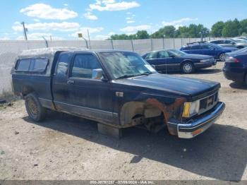  Salvage GMC S Truck