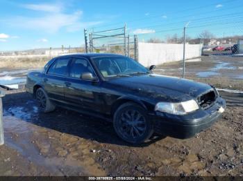  Salvage Ford Crown Victoria