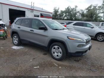  Salvage Jeep Cherokee