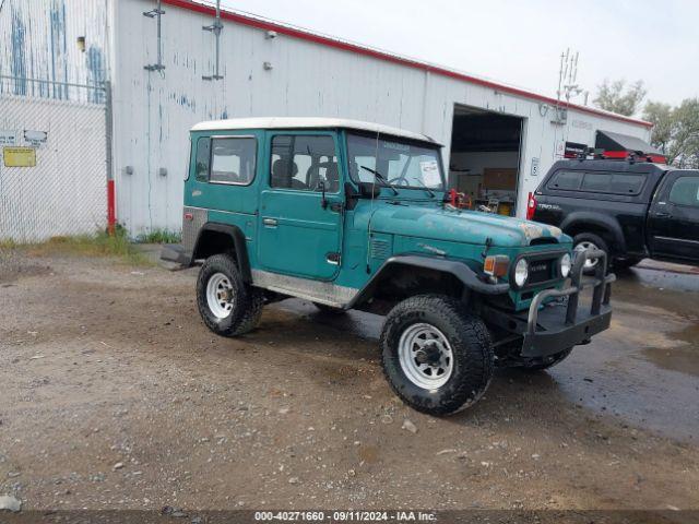  Salvage Toyo Land Cruiser 4wd