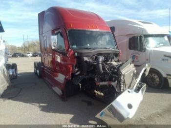  Salvage Freightliner Cascadia 126