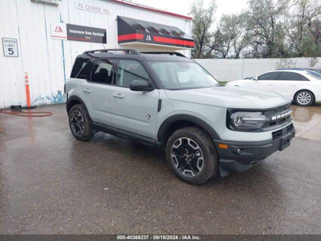  Salvage Ford Bronco