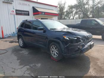  Salvage Jeep Cherokee