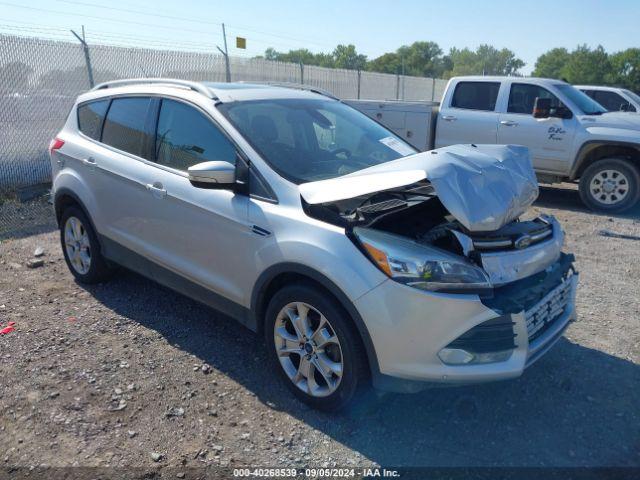  Salvage Ford Escape