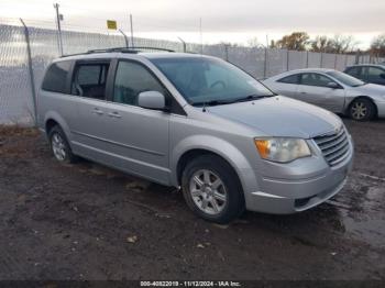  Salvage Chrysler Town & Country