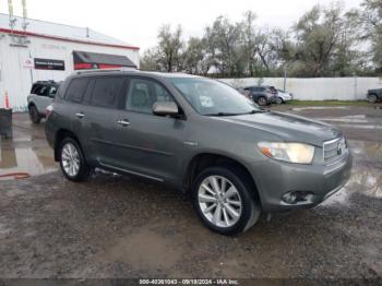  Salvage Toyota Highlander