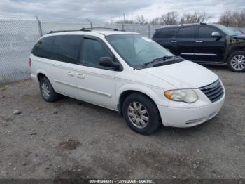  Salvage Chrysler Town & Country