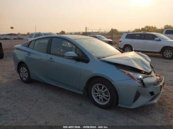  Salvage Toyota Prius