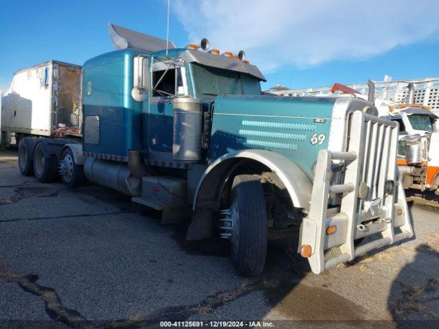  Salvage Peterbilt 379