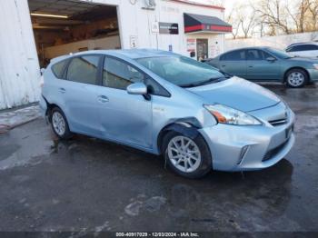  Salvage Toyota Prius v