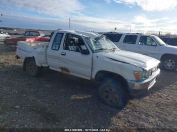  Salvage Toyota Pickup