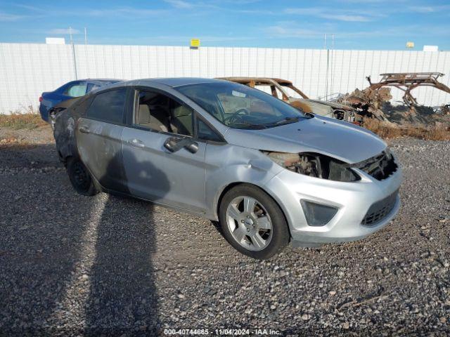  Salvage Ford Fiesta