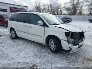  Salvage Chrysler Town & Country