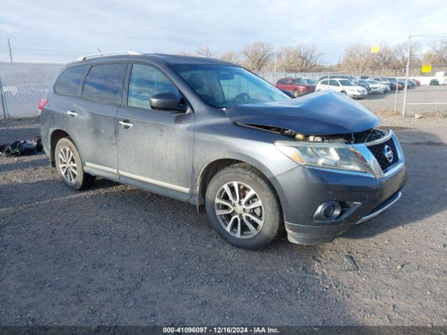  Salvage Nissan Pathfinder