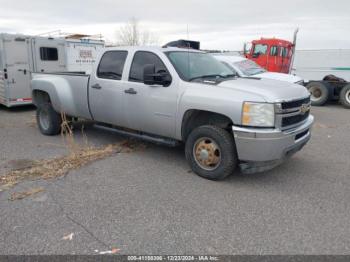  Salvage Chevrolet Silverado 3500