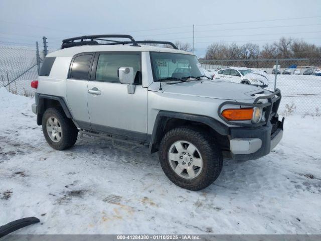  Salvage Toyota FJ Cruiser