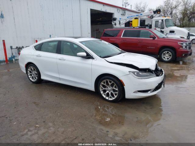  Salvage Chrysler 200
