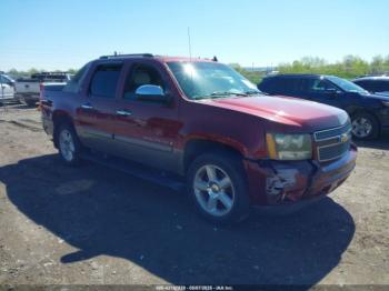  Salvage Chevrolet Avalanche 1500