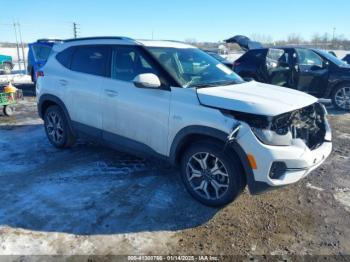  Salvage Kia Seltos