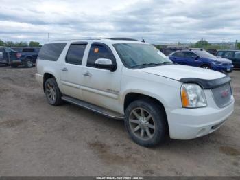  Salvage GMC Yukon