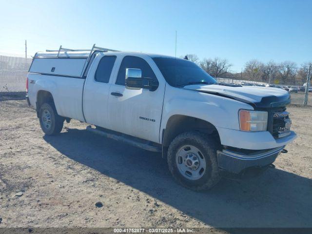  Salvage GMC Sierra 2500