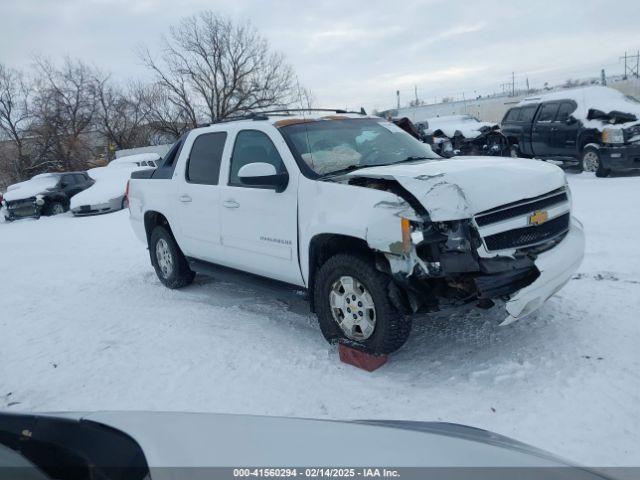  Salvage Chevrolet Avalanche 1500