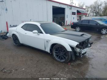  Salvage Dodge Challenger
