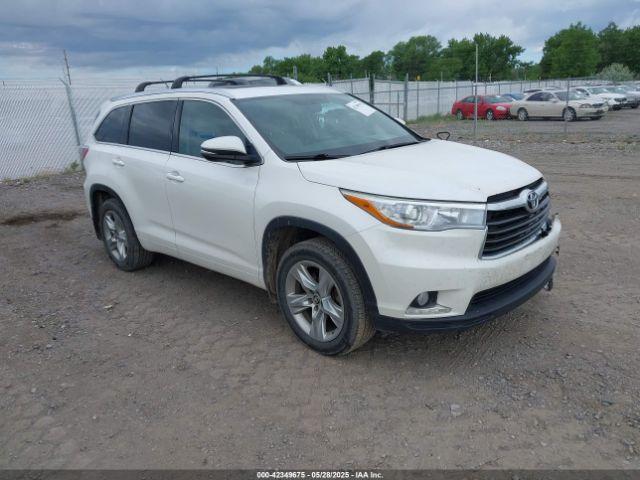 Salvage Toyota Highlander