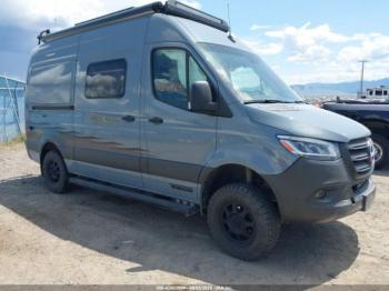  Salvage Mercedes-Benz Sprinter 2500