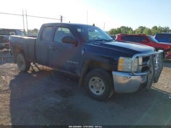  Salvage Chevrolet Silverado 2500