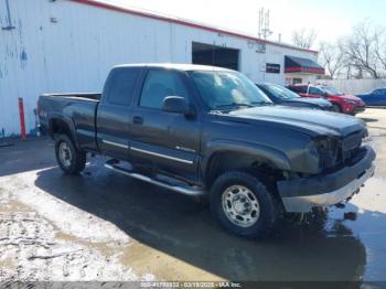  Salvage Chevrolet Silverado 2500