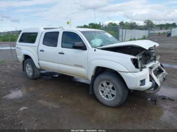  Salvage Toyota Tacoma