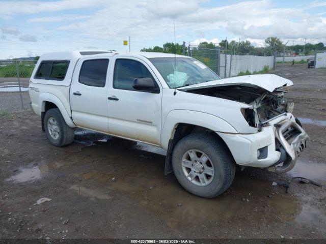  Salvage Toyota Tacoma