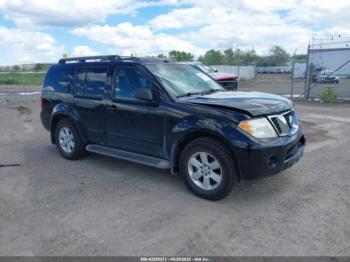  Salvage Nissan Pathfinder