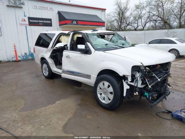  Salvage Lincoln Navigator