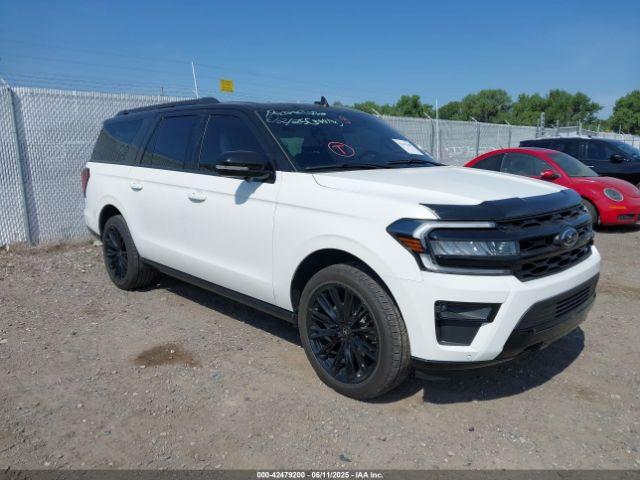  Salvage Ford Expedition