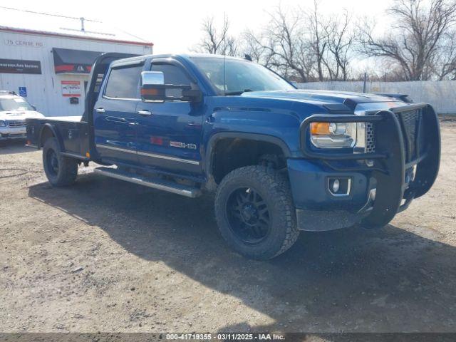  Salvage General Motors Sierra 3500HD