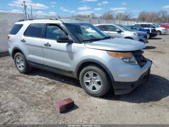  Salvage Ford Explorer