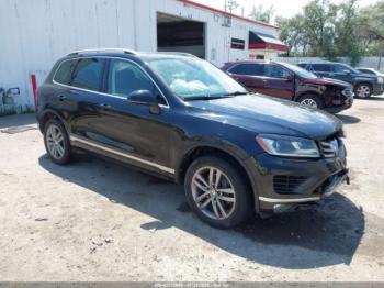  Salvage Volkswagen Touareg