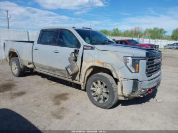  Salvage General Motors Sierra 2500HD