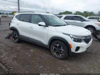  Salvage Kia Seltos