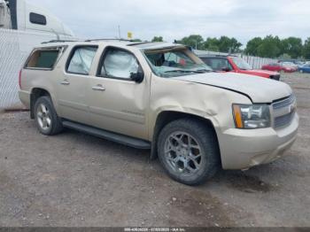  Salvage Chevrolet Suburban 1500