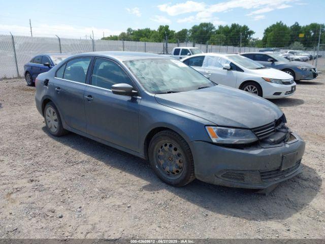  Salvage Volkswagen Jetta