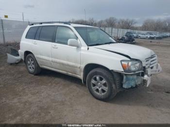  Salvage Toyota Highlander