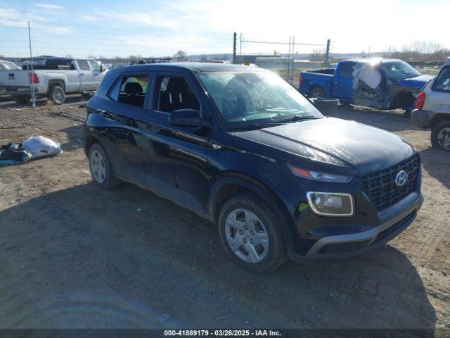  Salvage Hyundai VENUE