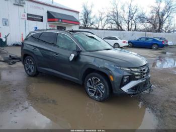  Salvage Hyundai TUCSON