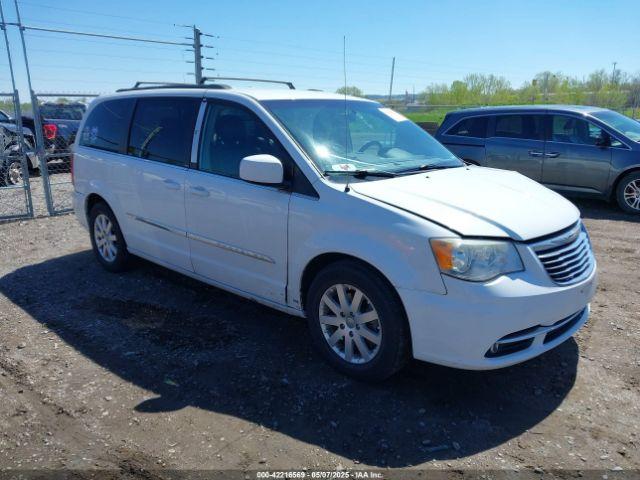  Salvage Chrysler Town & Country