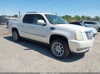  Salvage Cadillac Escalade