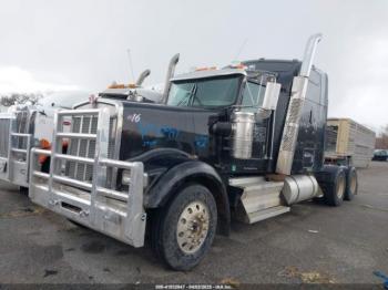  Salvage Kenworth Construction