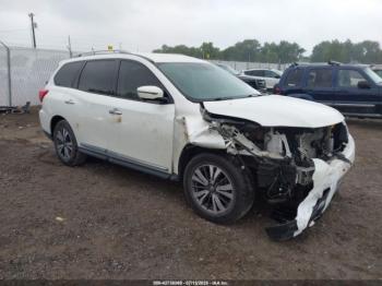  Salvage Nissan Pathfinder